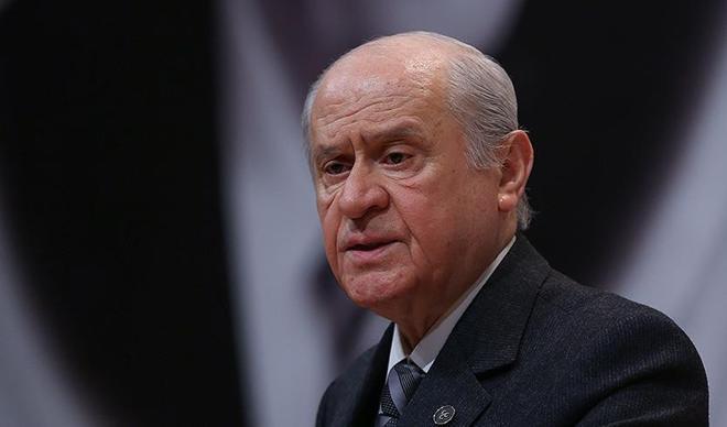 Ekonomiye güven mesajı verdi... Bahçeli'den Davutoğlu ve Babacan'a sert tepki Ekonomiye güven mesajı verdi... Bahçeli'den Davutoğlu ve Babacan'a sert tepki