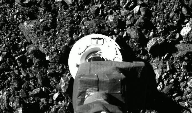 Bennu göktaşına gönderilen uzay aracından yeni görüntüler geldi Bennu göktaşına gönderilen uzay aracından yeni görüntüler geldi