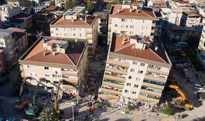 Son dakika... İzmir’de okullar tatil mi? Milli Eğitim Bakanlı Selçuk’tan son dakika açıklaması Son dakika... İzmir’de okullar tatil mi? Milli Eğitim Bakanlı Selçuk’tan son dakika açıklaması