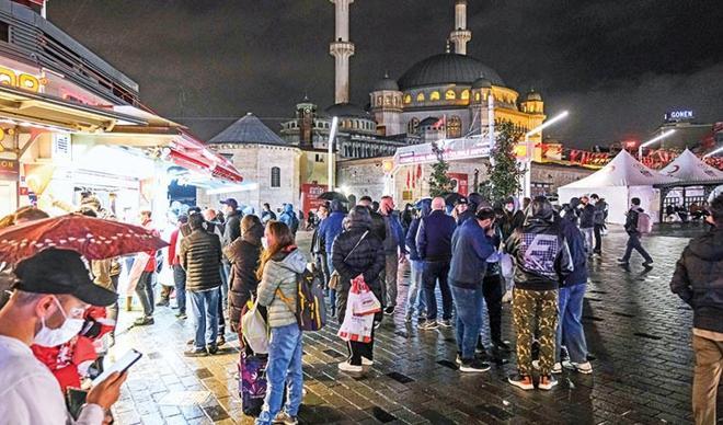 10 ayda 14 milyon turist 10 ayda 14 milyon turist