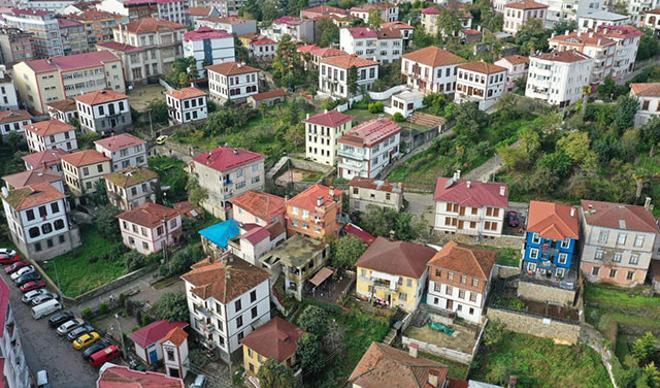 Bakan Varank: Zeytinlik Mahallesi UNESCO’ya aday Bakan Varank: Zeytinlik Mahallesi UNESCO’ya aday