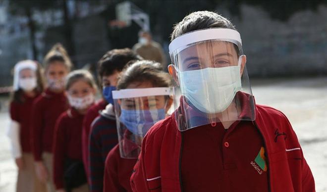 Liselerde sınavlar ne zaman yapılacak? MEB birinci ve ikinci dönem lise sınav takvimini açıkladı Liselerde sınavlar ne zaman yapılacak? MEB birinci ve ikinci dönem lise sınav takvimini açıkladı