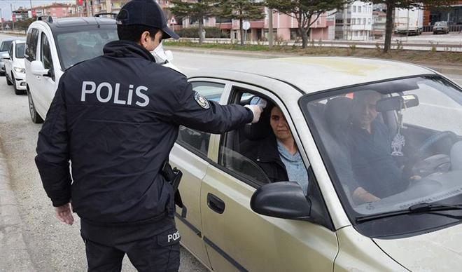 Şehirler arası seyahat yasağı gelecek mi? Seyahat yasağı için gözler Kabine Toplantısı kararlarında Şehirler arası seyahat yasağı gelecek mi? Seyahat yasağı için gözler Kabine Toplantısı kararlarında