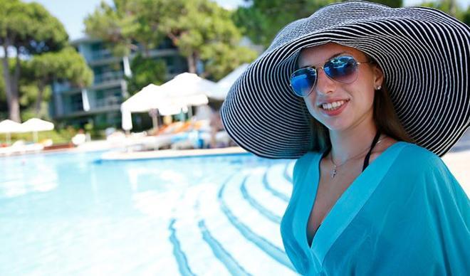 Rus turistler Türkiye'ye gelmek istiyor Rus turistler Türkiye'ye gelmek istiyor