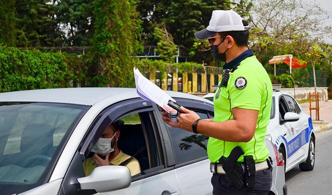 İçişleri'nden çalışma izin belgesi açıklaması: Süre uzatıldı İçişleri'nden çalışma izin belgesi açıklaması: Süre uzatıldı