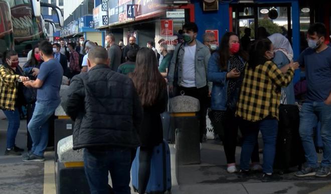 Tam kapanma sonrası dönüş başladı! Adım atılacak yer kalmadı Tam kapanma sonrası dönüş başladı! Adım atılacak yer kalmadı