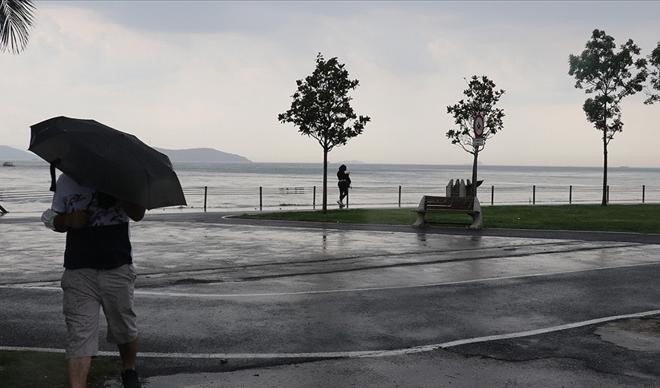 İstanbul'da yarın hava durumu nasıl olacak? Yağmur veya dolu yağacak mı? AFAD ve Meteoroloji'den son dakika uyarısı! İstanbul'da yarın hava durumu nasıl olacak? Yağmur veya dolu yağacak mı? AFAD ve Meteoroloji'den son dakika uyarısı!