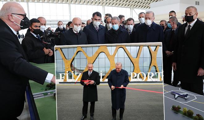 Cumhurbaşkanı Erdoğan Azerbaycan'da! Füzuli Havalimanı açıldı... İlk inen lider oldu Cumhurbaşkanı Erdoğan Azerbaycan'da! Füzuli Havalimanı açıldı... İlk inen lider oldu
