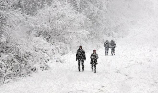Kar yağışı ne zaman bitecek? Bugün İstanbul'da kar yağışı devam edecek mi? İşte uzman açıklaması