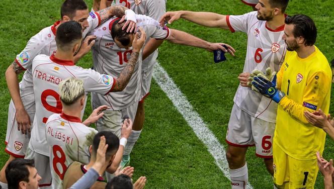 Goran Pavdev son maçına çıktı Goran Pavdev son maçına çıktı