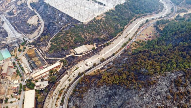 Termik santralindeki yangının ardından... Termik santralindeki yangının ardından...