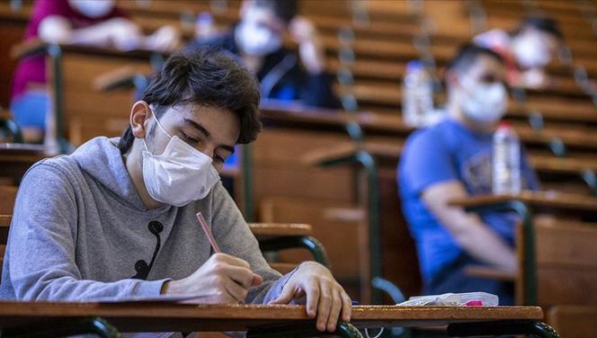 Üniversiteler ne zaman açılacak? İşte güz dönemi hakkında son gelişmeler Üniversiteler ne zaman açılacak? İşte güz dönemi hakkında son gelişmeler