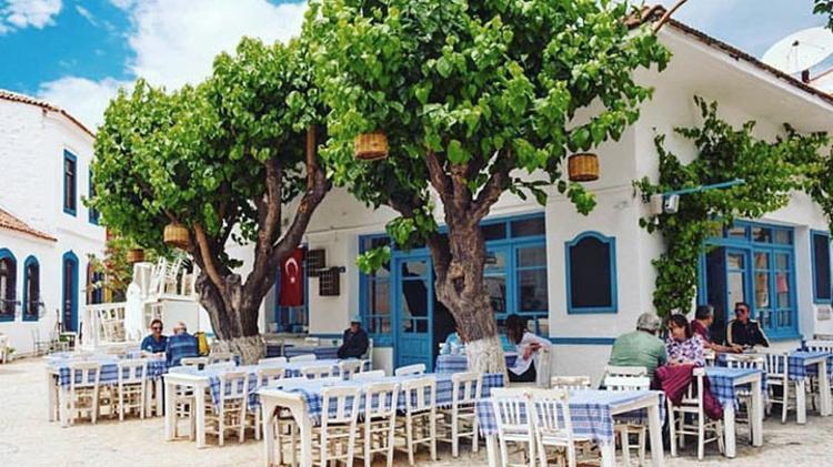 Alaçatı�da kahve molası verebileceğiniz mekanlar