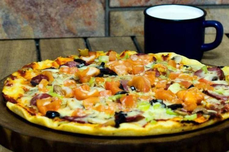 Kendi pizzasını yapmak isteyenler için çeşit çeşit pizza tabanı