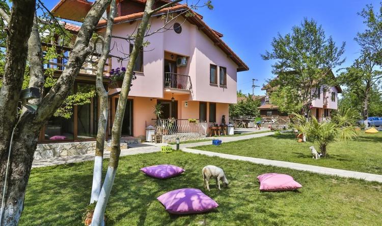 Pitosbungalows Merhaba