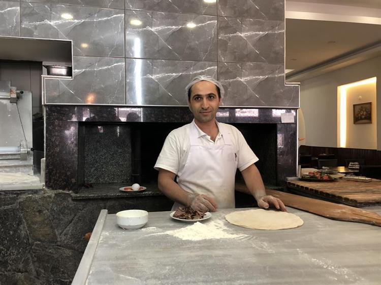 ‘Cağ pizza’ ile Erzurum ve İtalyan yemek kültürlerini harmanladı