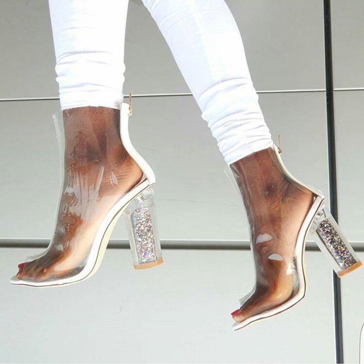Stilinize Şeffaf Dokunuş; Transparan Ayakkabılar - Mahmure
