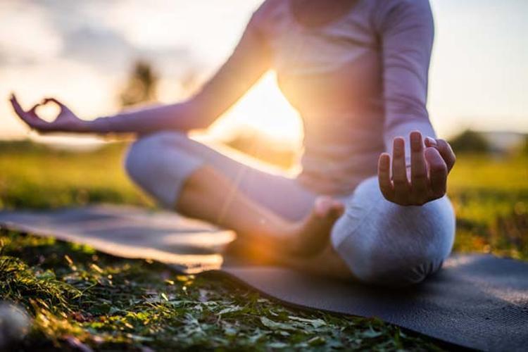 Yoga ruhsal sağlığı arttırır ve stresi azaltır