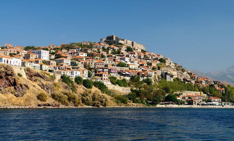 Türkiye'den Feribotla Gidilen Yunan Adaları