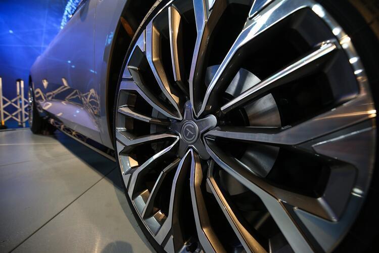 6) “Başka araçlara benziyor” eleştirileri var mı