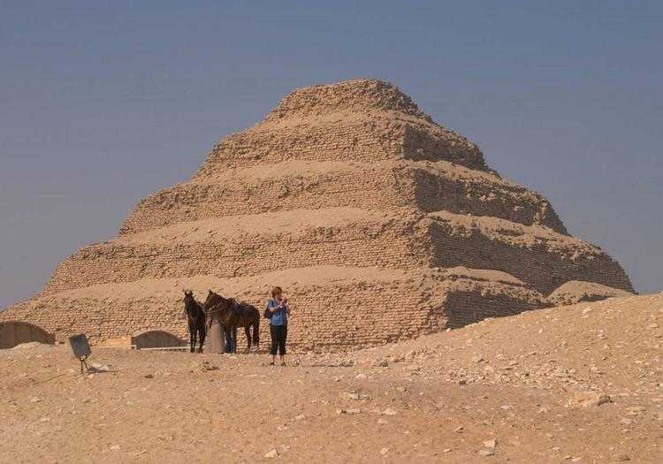 Mısırın dirilişi: 17 gizli piramit