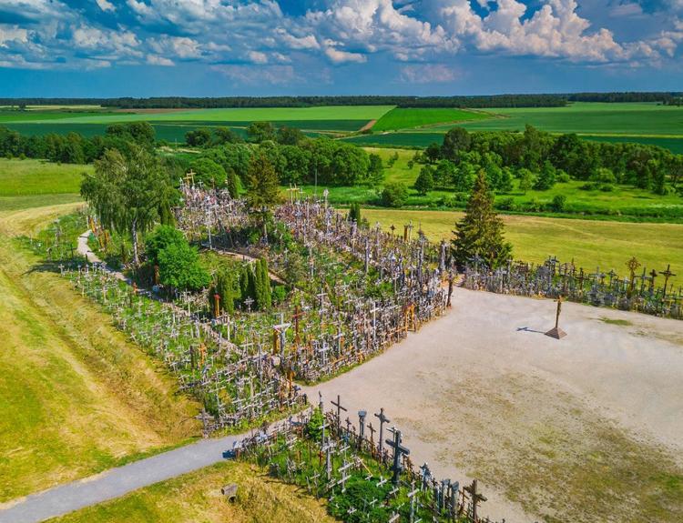 Haçlar Tepesi (Kryžių kalnas) / Litvanya