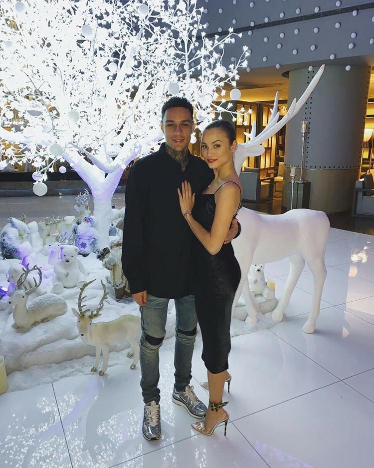 VAN DER WIEL VE ROSE BERTRAM