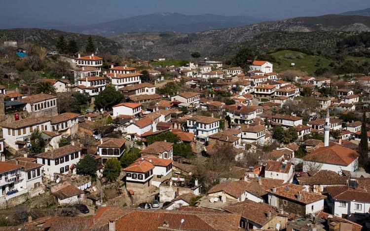 Yaz-kış ziyaretinize açık