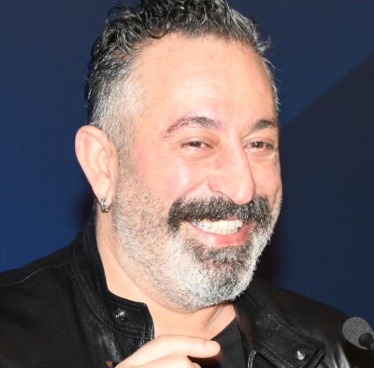ŞAHANE BİR ÖZEL HAYATIM VAR
