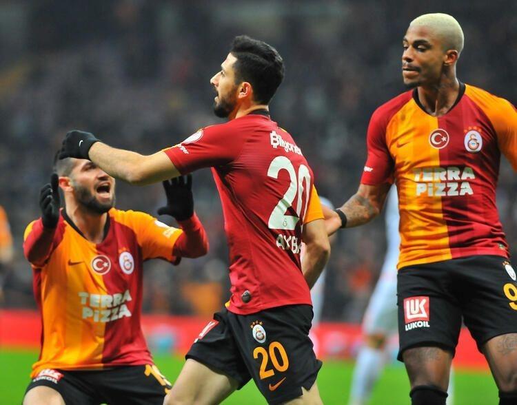 3- Galatasaray: 65 puan / Şampiyonluk oranı: 13%
