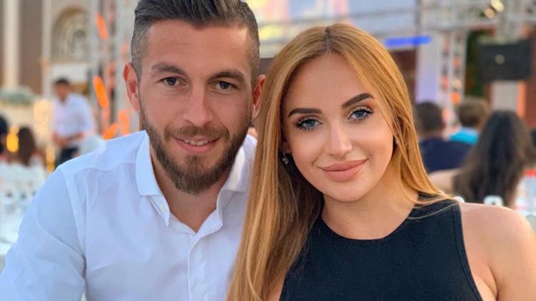 son dakika adem buyuk un esi merve buyuk ten o yoruma tepki siz de babasiniz spor haberi son dakika adem buyuk un esi merve buyuk ten o yoruma tepki siz de babasiniz spor haberi