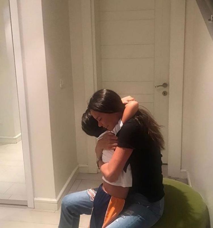 SENİ ÇOK ÖZLÜYORUM