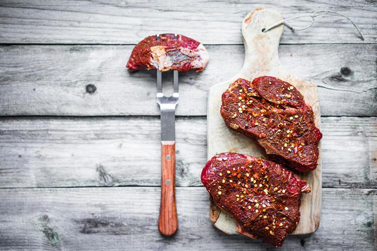 Et nasıl yumuşak pişirilir? Yumuşak et nasıl pişirilir? Lokum gibi et