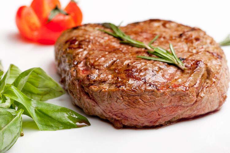 Et nasıl yumuşak pişirilir? Yumuşak et nasıl pişirilir? Lokum gibi et