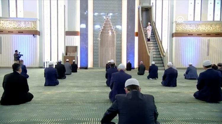 Istanbul Da Bayram Namazi Saat Kacta Diyanet Istanbul Kurban Bayrami Namazi Vakti 2020