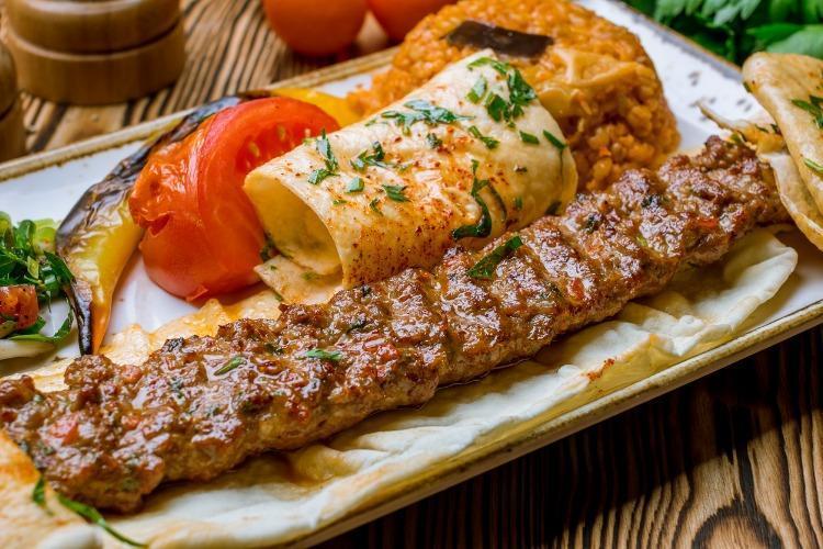 Tarihi Osmanli Iskembe Kelle Paca Doner Ve Kebap Salonu