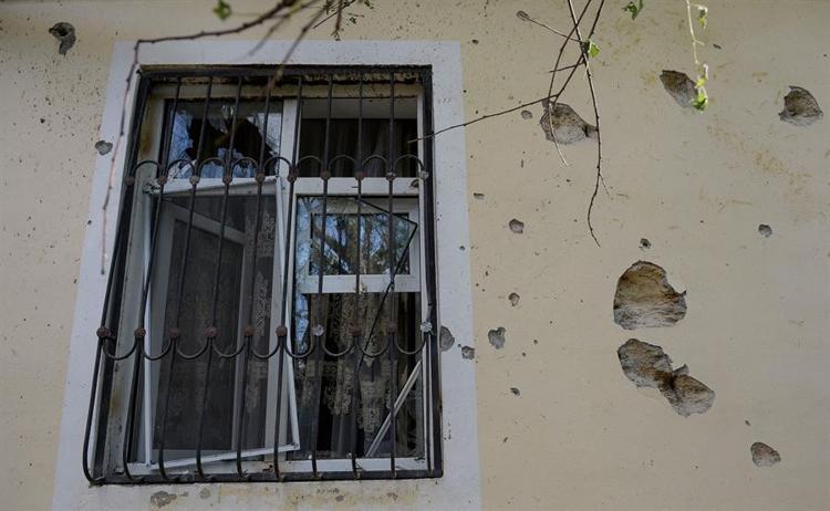 Son dakika haberi: Azerbaycan - Ermenistan hatt�nda s�cak �at��malar devam ediyor... Ermenistan k��eye s�k��t�, Times'tan fla� iddia geldi