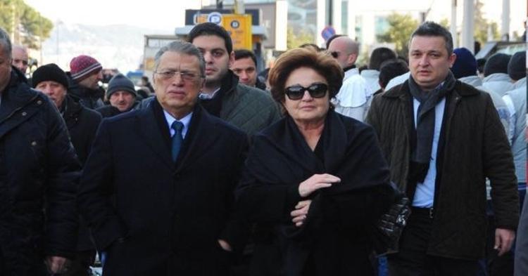 VALİ YERLİKAYADAN MESUT YILMAZ İÇİN BAŞ SAĞLIĞI