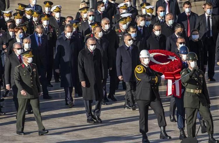 Devletin zirvesi Anıtkabir'de - Son Dakika Haberler