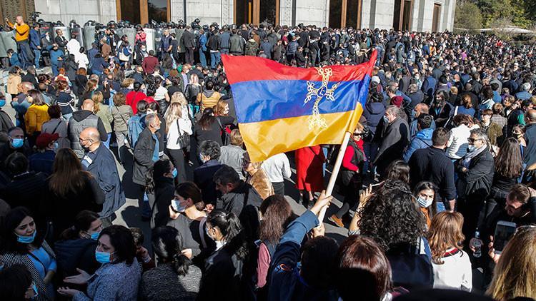 PARLAMENTO TOPLANAMADI