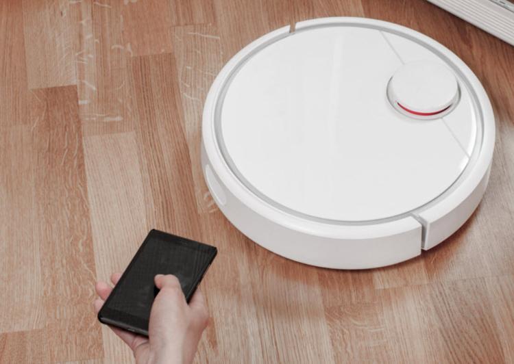 Robot Supurge Tehlikesi Gizli Gizli Arkanizdan Bakin Ne Yapiyor