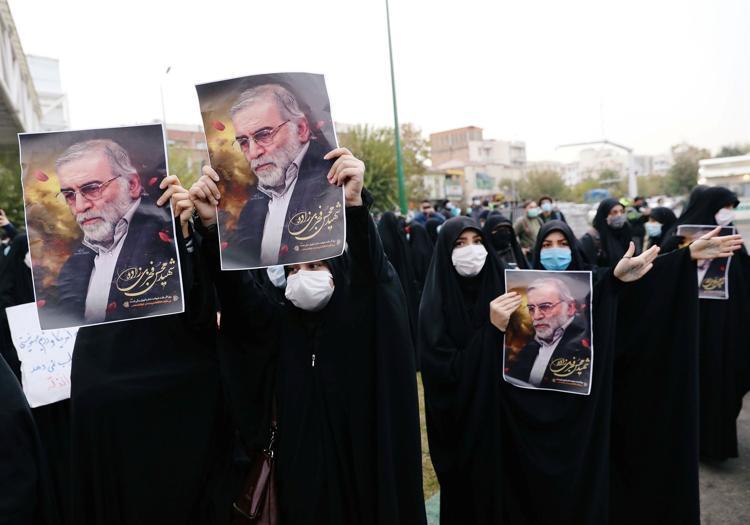 İranlı bilim adamının suikastı istihbarat zaafı tartışmalarına yol açtı