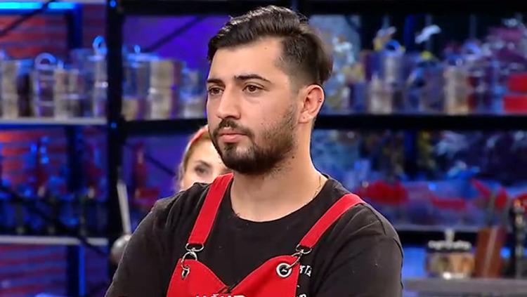 Masterchef Ugur Kimdir Kac Yasinda Ve Nereli Masterchef Ten Diskalifiye Olan Ugur Yilmaz Deniz In Hayati Televizyon Haberleri