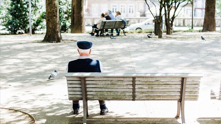 65 YAŞ ÜSTÜ VE 20 YAŞ ALTI TOPLU TAŞIMA ARAÇLARINI KULLANABİLECEK Mİ