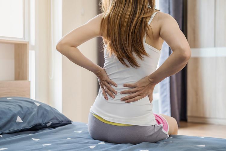 cogu kiside goruluyor bel agrilari neden olur ve nasil tedavi edilir