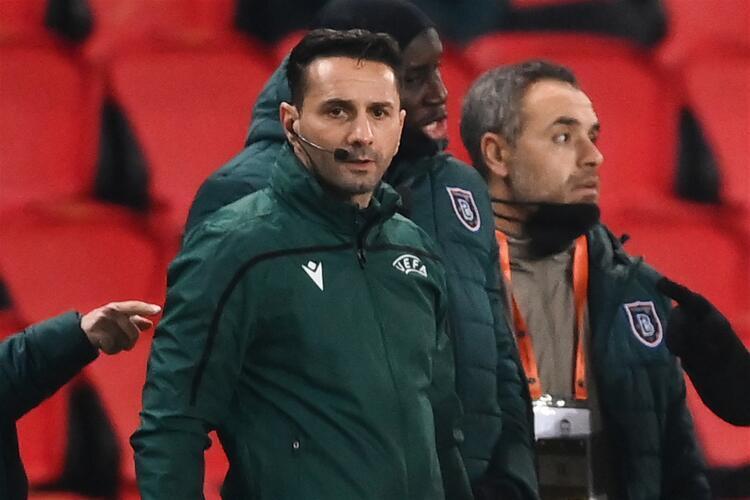 son dakika psg basaksehir macinin irkci hakemi sebastian coltescu dan ilk aciklama geldi son dakika spor haberleri