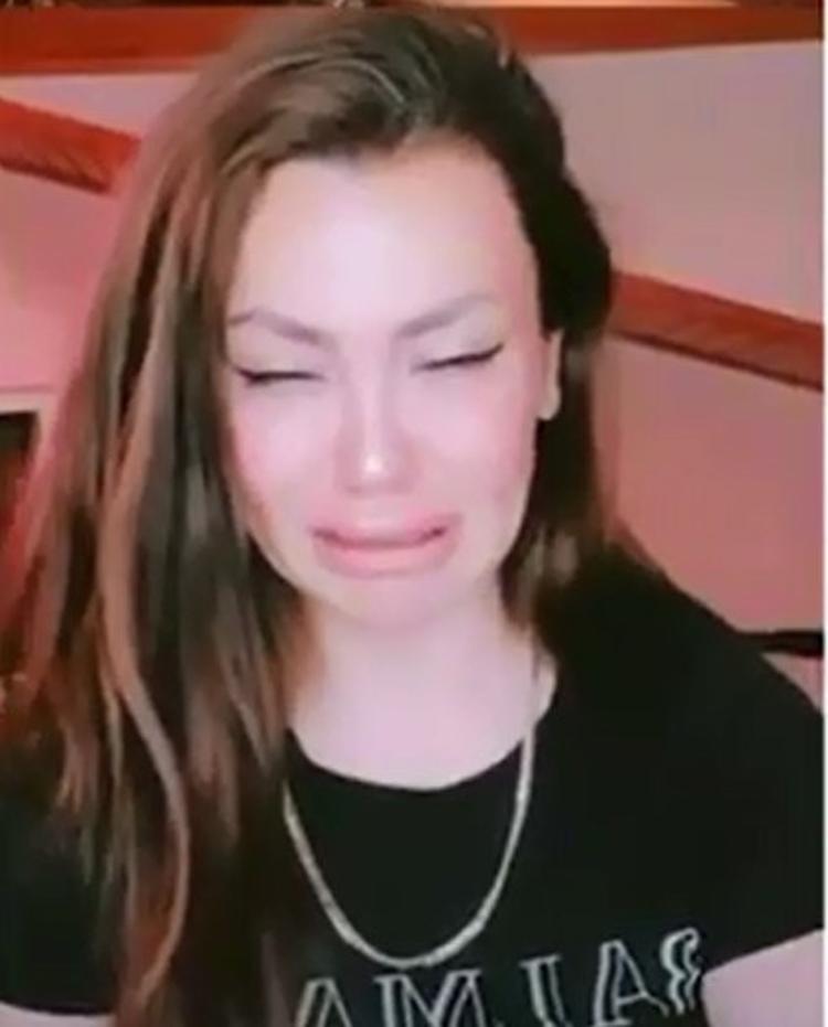 AĞLAYARAK İTİRAF ETTİ