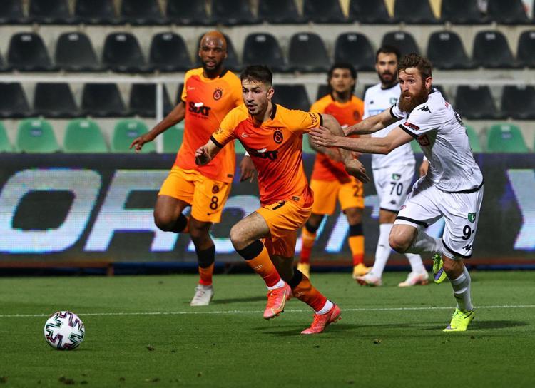 2- Galatasaray: 81 puan / +42 averaj