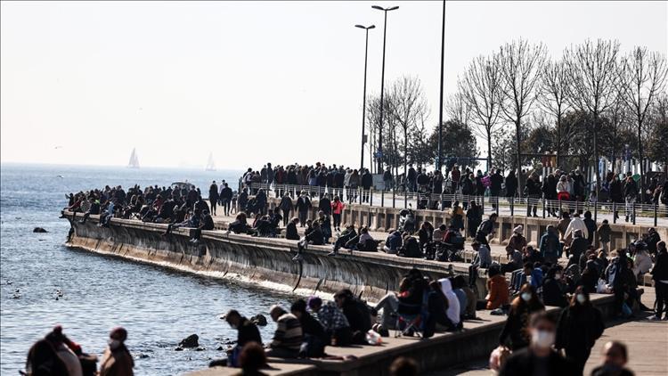 4- Özellikle Türkiye açısından her iki varyantın oluşturabileceği tehlikelere yönelik öngörüleriniz nelerdir Yeni bir dalgaya, tekrar kapanma tedbirlerine sebep olabilir mi