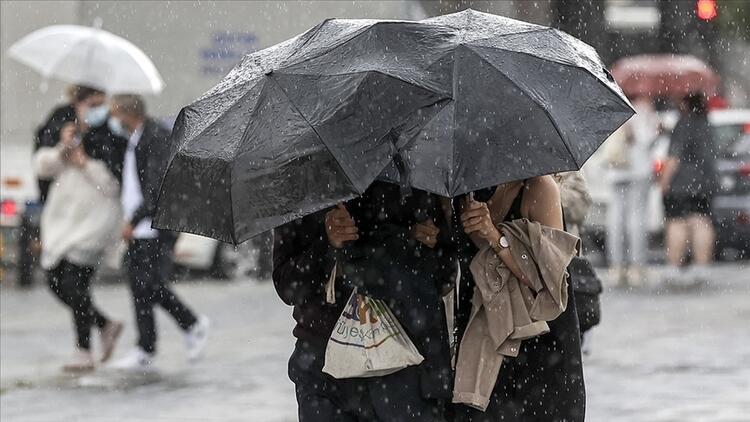istanbul da yarin hava durumu nasil olacak yagmur veya dolu yagacak mi afad ve meteoroloji den son dakika uyarisi son dakika haber